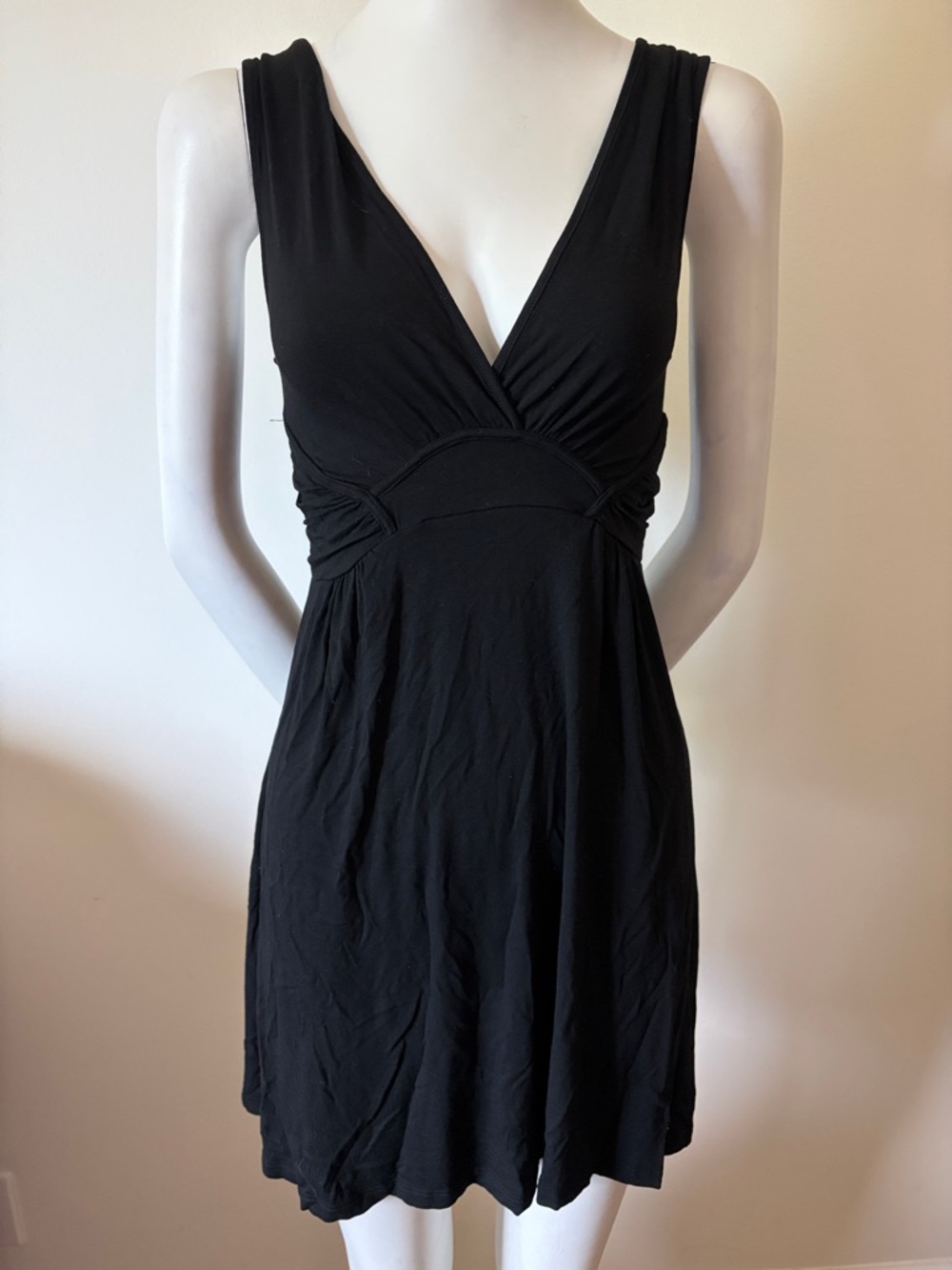 Zara Black Sleeveless V-Neck A-Line Dress